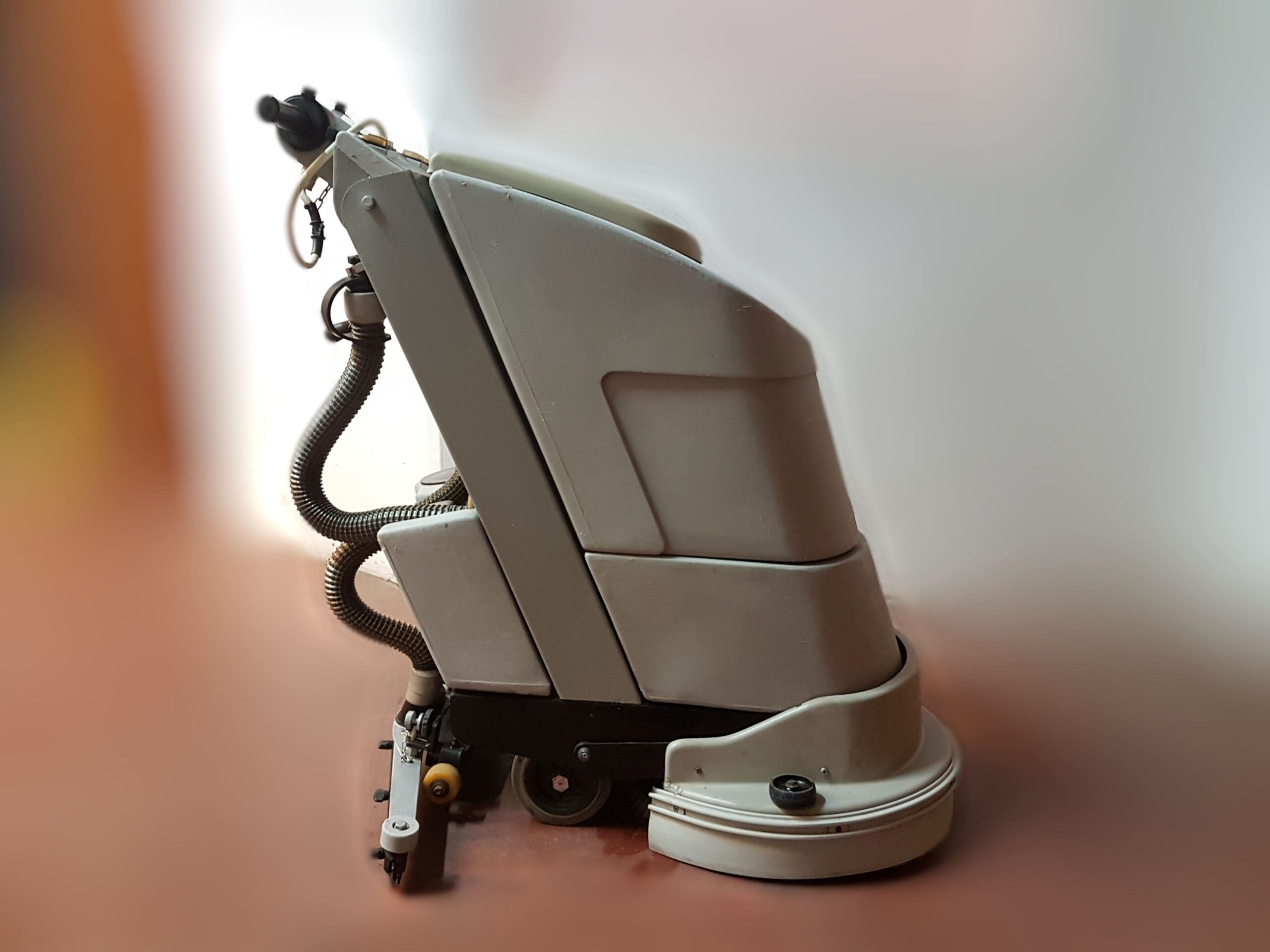 Fregadora COMAC OMNIA 32BT - Imagen 2